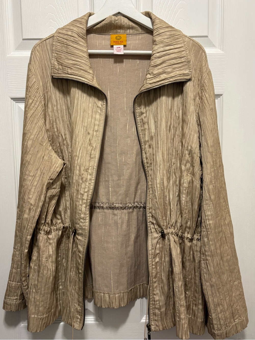Ruby Rd Woman Tan / Gold Crinkle Zip Jacket Plus Size 20W Utility Jacket - Picture 7 of 13